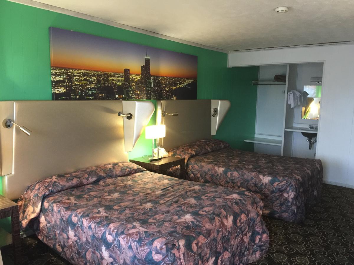 Fiesta MotelPontiac エクステリア 写真